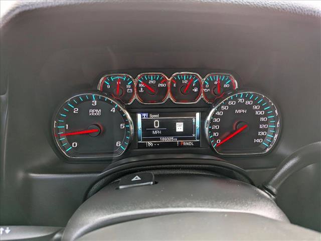 Used 2017 Chevrolet Suburban LT image 12