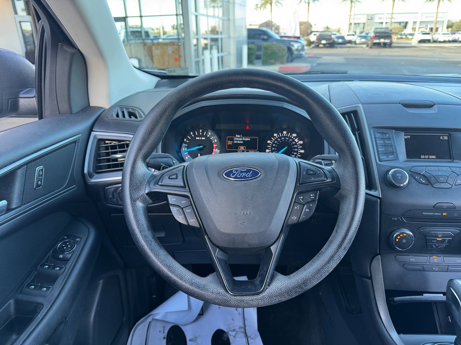 Used 2016 Ford Edge SE image 9