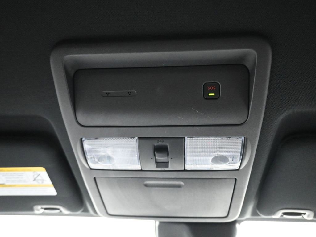 Used 2023 Nissan Frontier PRO-4X w/ Technology Package image 26