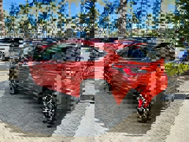 Used 2024 Subaru Crosstrek 2.0i Premium image 4