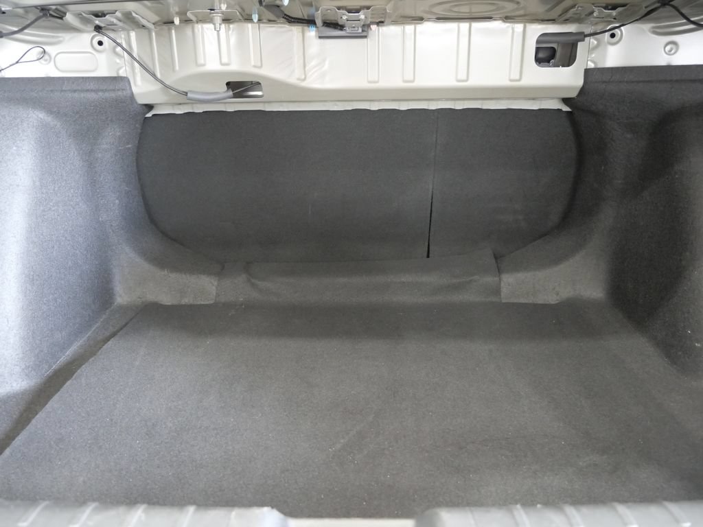 Used 2025 Honda Civic Sport image 25