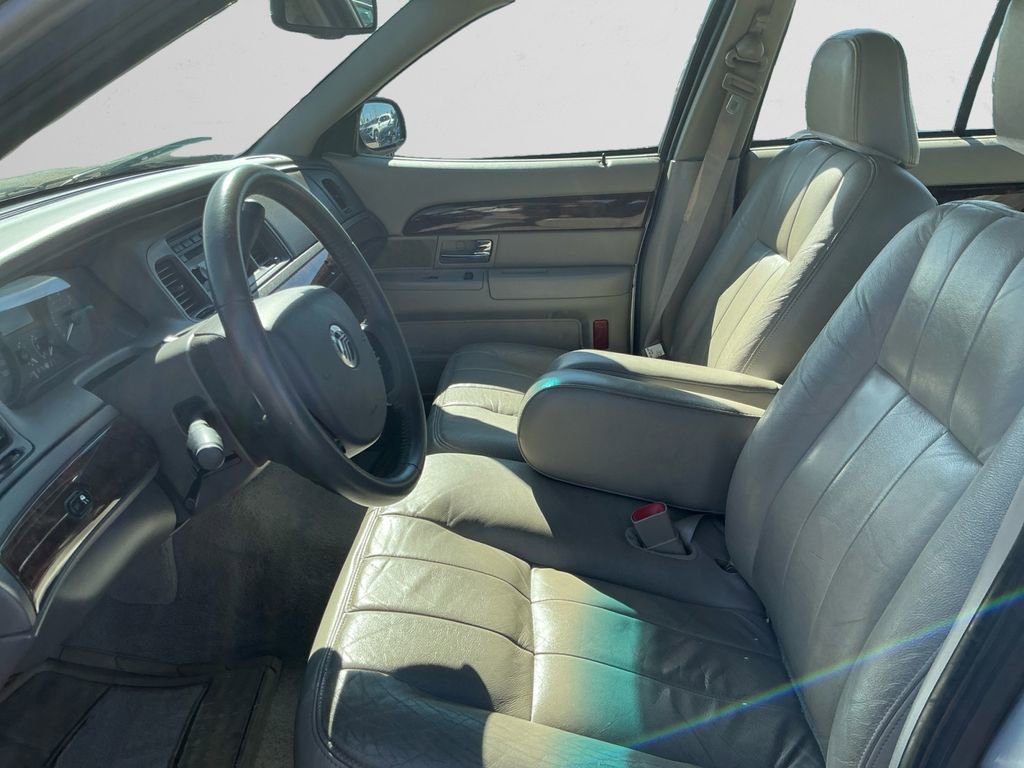 Used 2010 Mercury Grand Marquis LS image 9