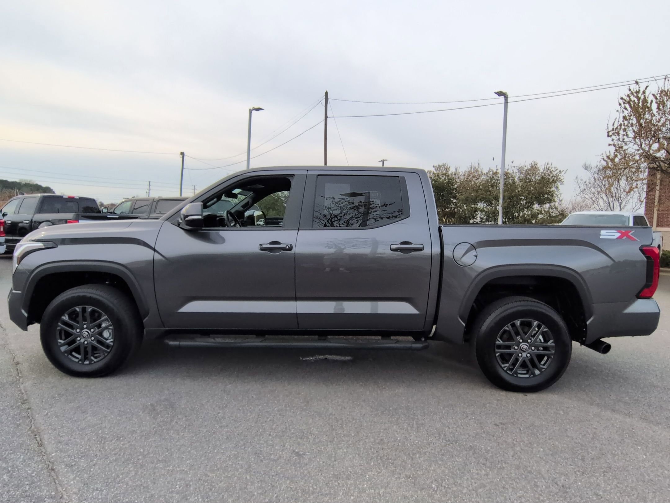 Used 2025 Toyota Tundra SR5 w/ SR5 Convenience Package image 5