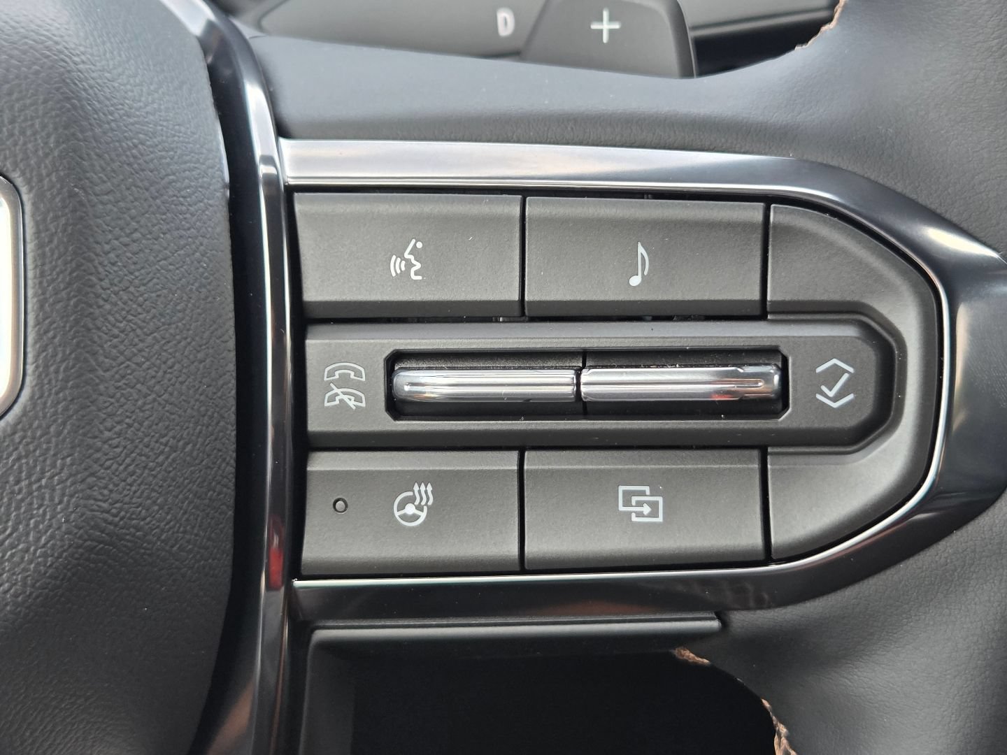 New 2026 GMC Terrain AT4 w/ Technology Package II AWD/4WD image 30