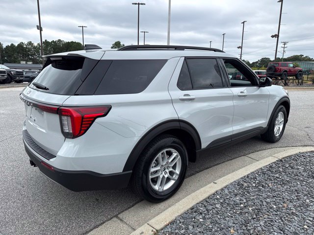 New 2027 Ford Explorer Active w/ Active Comfort Package RWD image 11
