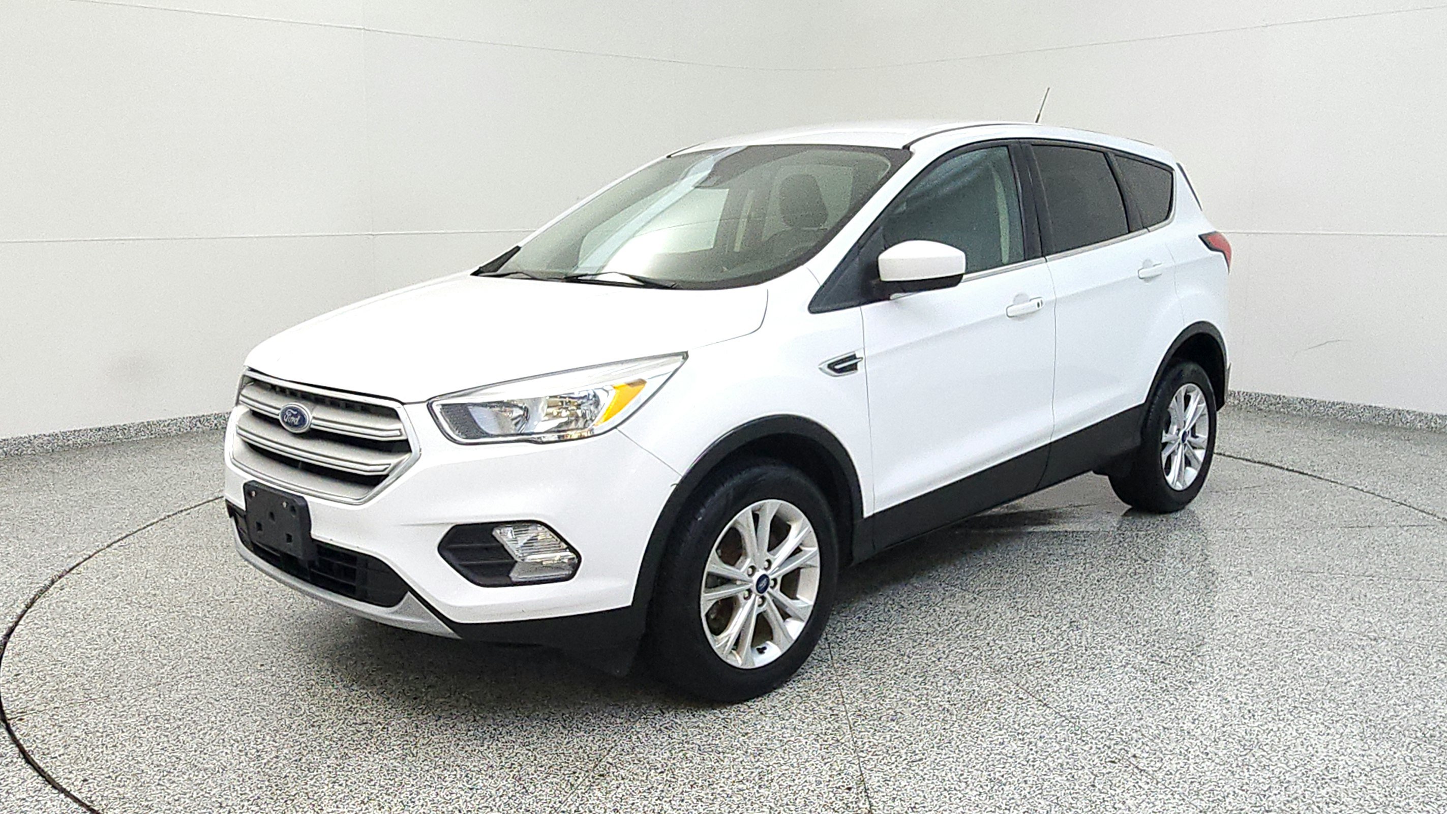 Used 2019 Ford Escape SE