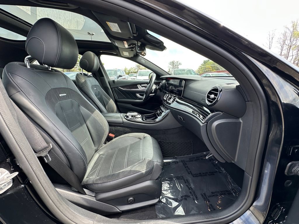 Used 2018 Mercedes-Benz E 43 AMG 4MATIC Sedan image 23