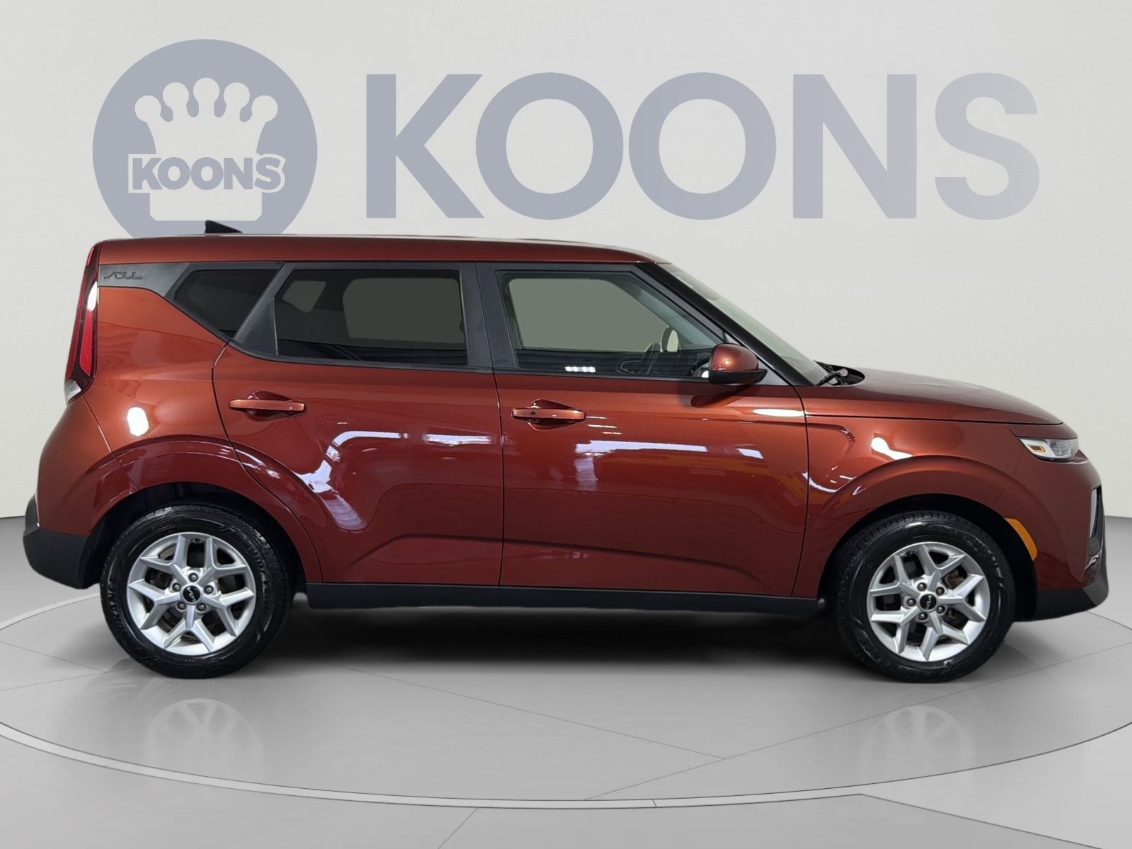 Used 2022 Kia Soul S FWD image 8