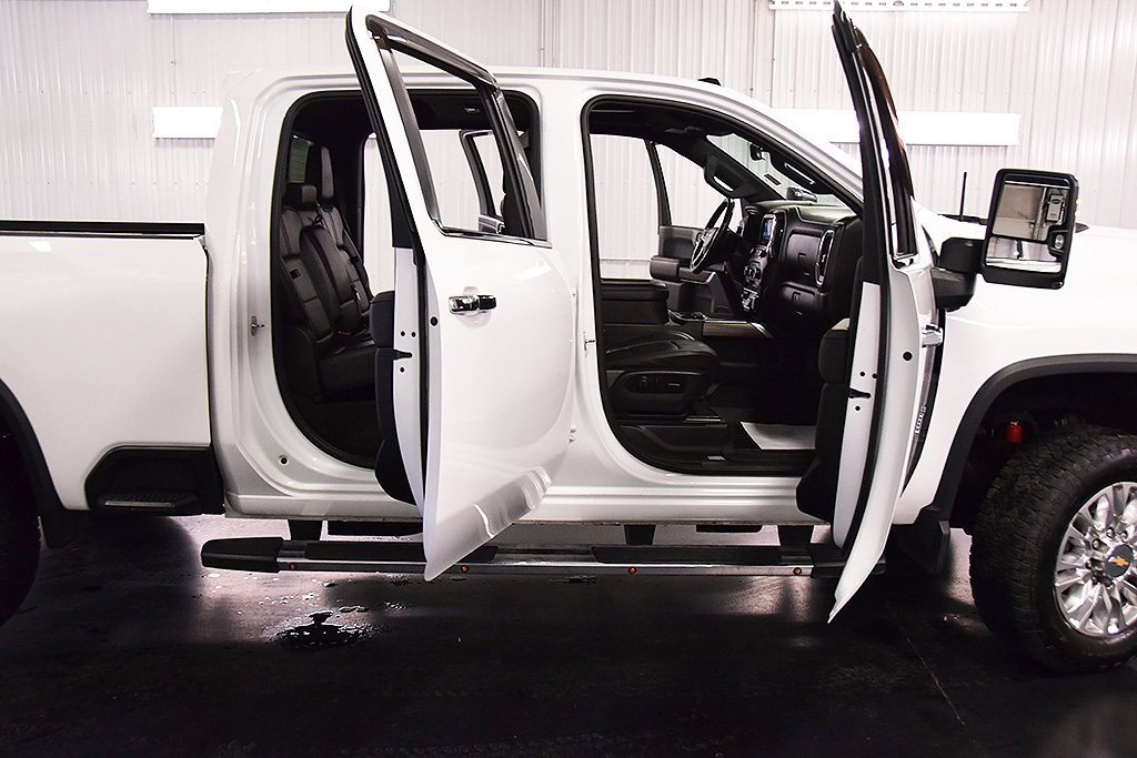 Used 2021 Chevrolet Silverado 2500 High Country w/ Z71 Off-Road Package image 36