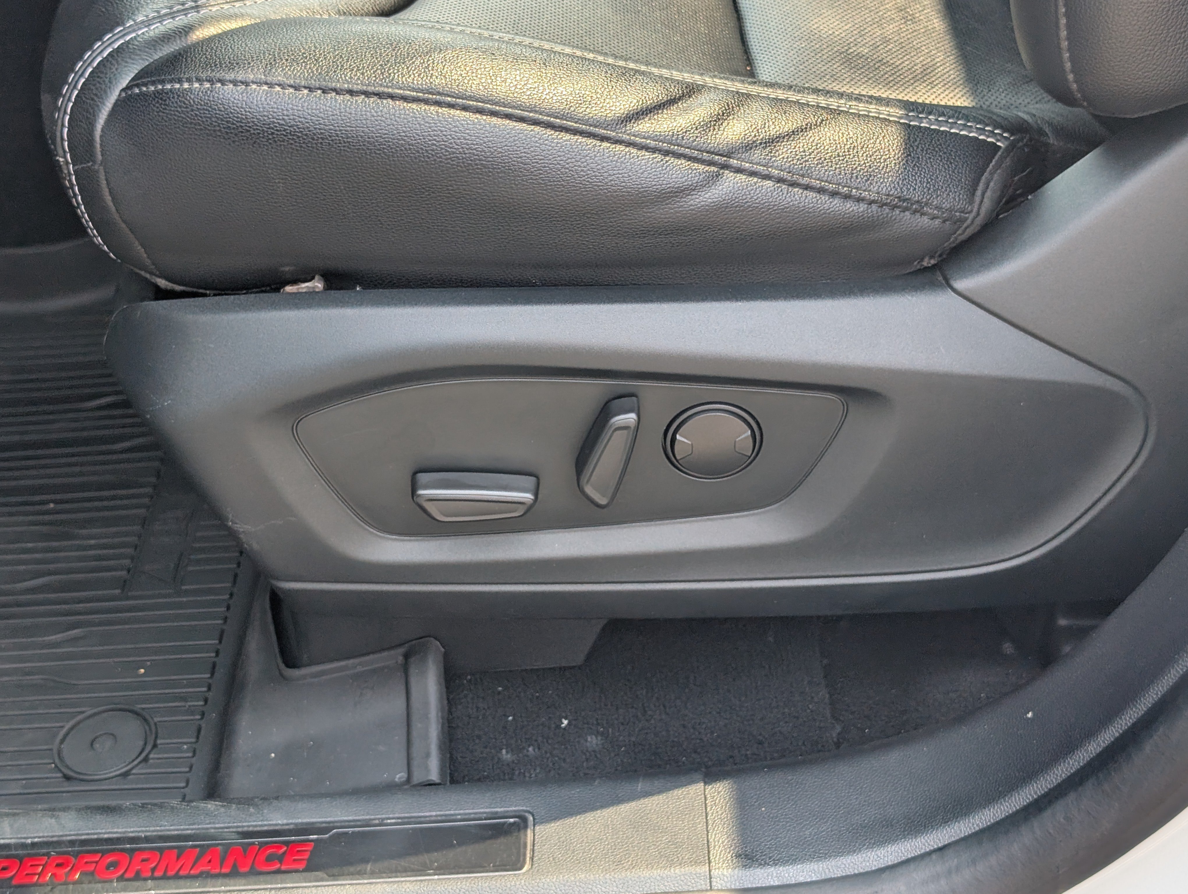 Certified 2020 Ford Explorer ST AWD/4WD image 23