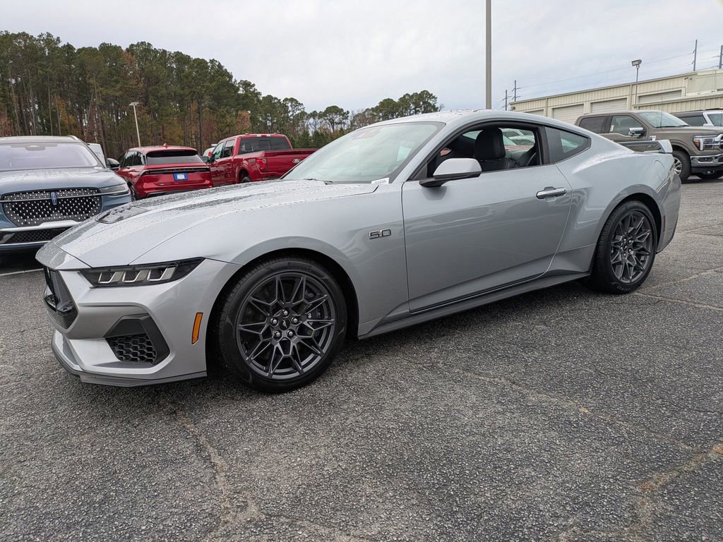 New 2025 Ford Mustang GT w/ GT Performance Package RWD image 8