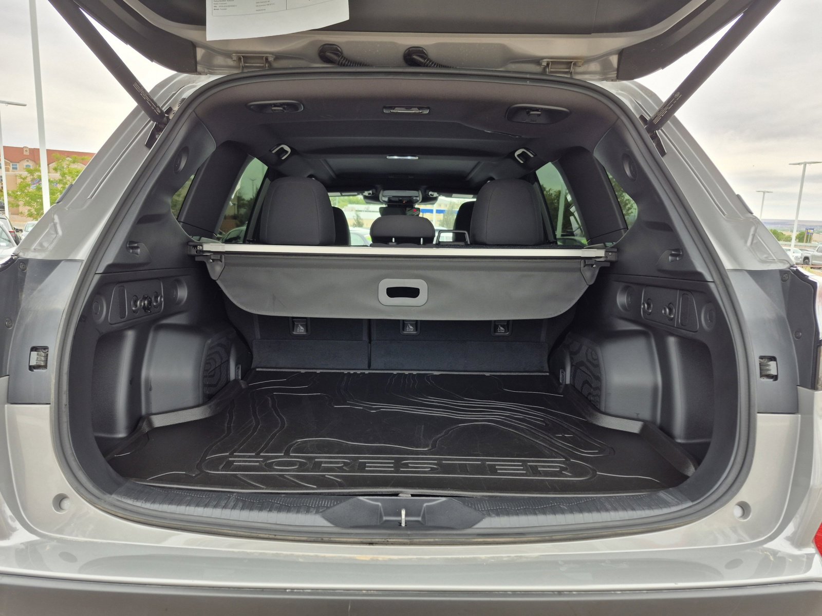 Used 2025 Subaru Forester Premium image 20