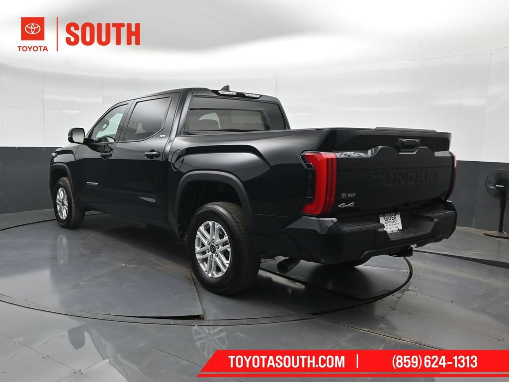 Used 2026 Toyota Tundra SR5 w/ SR5 Convenience Package AWD/4WD image 8