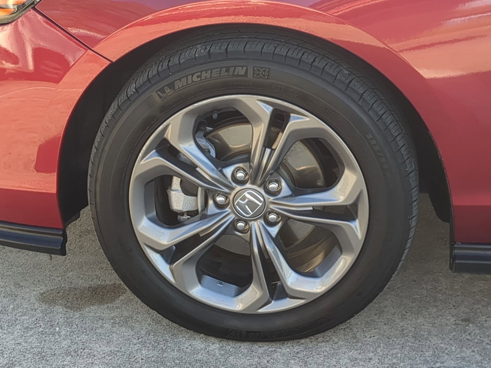 Certified 2024 Honda Accord EX image 11