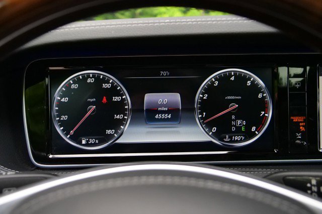 Used 2015 Mercedes-Benz S 550 4MATIC Sedan image 9