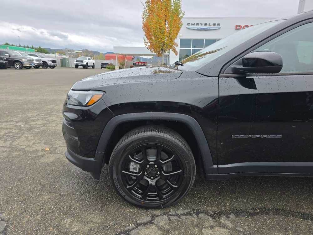 New 2026 Jeep Compass Latitude w/ Quick Order Package 29K image 18