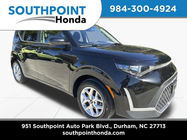 Used 2024 Kia Soul LX w/ Option Group 015