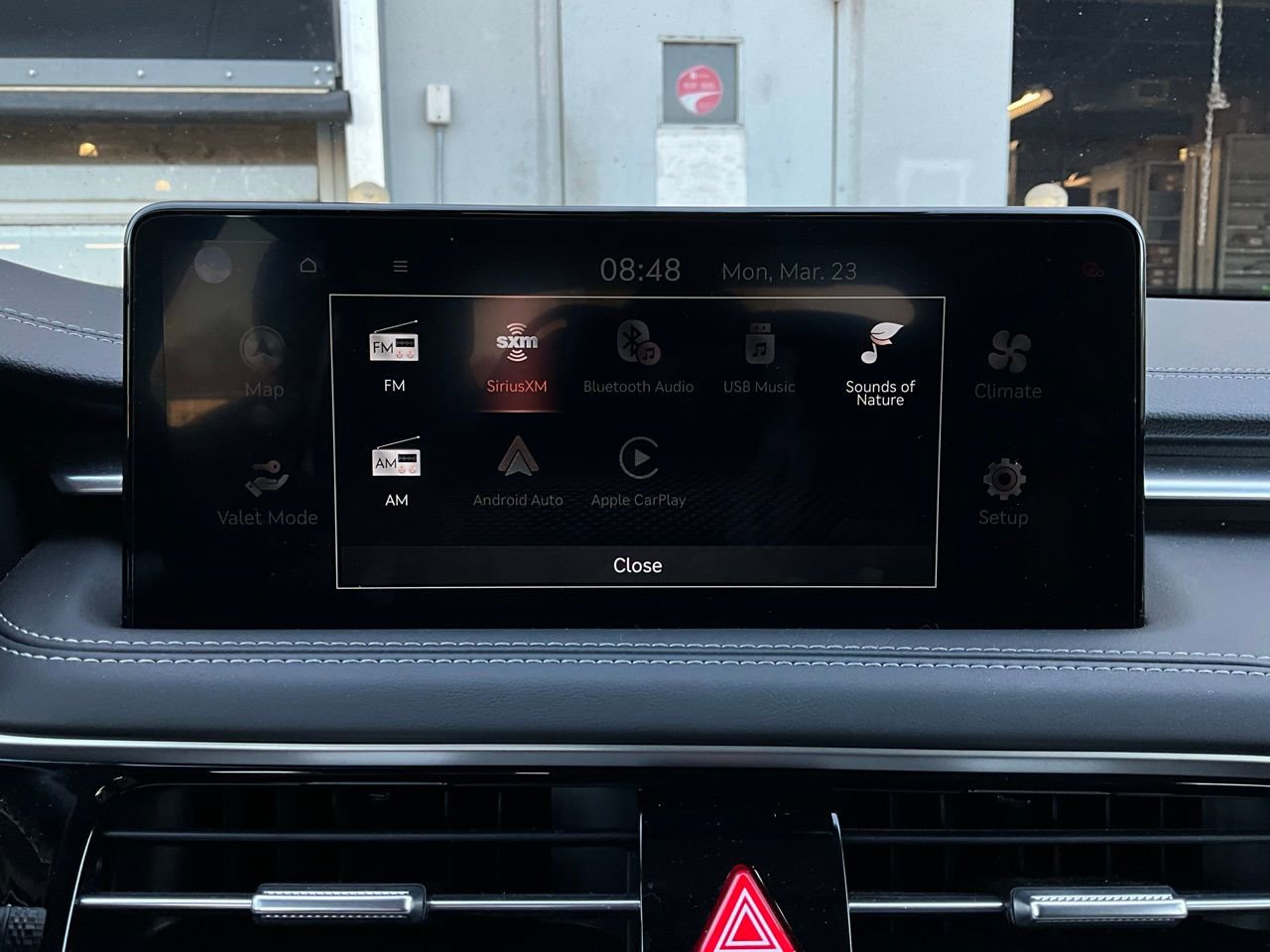 Used 2025 Genesis G70 2.5T image 33