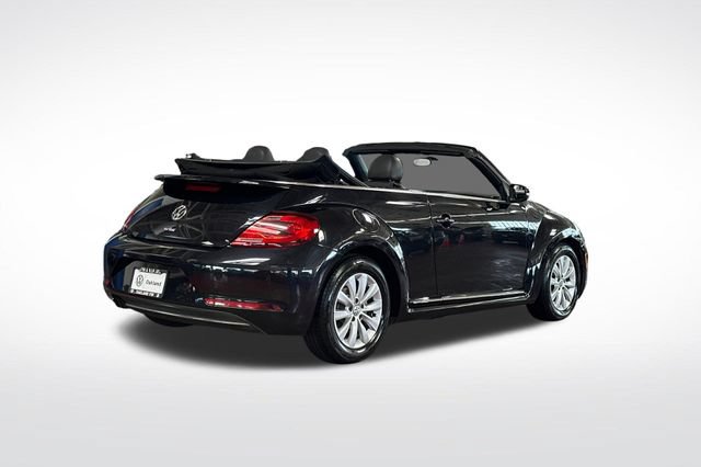 Used 2018 Volkswagen Beetle 2.0T S FWD image 5