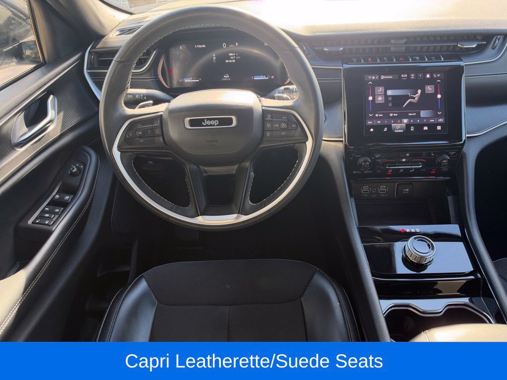 Certified 2023 Jeep Grand Cherokee Altitude AWD/4WD image 19