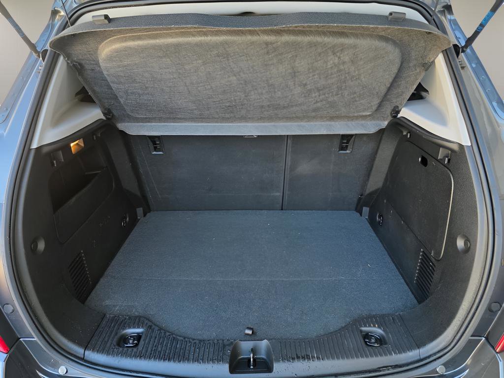 Used 2019 Chevrolet Trax LT image 14