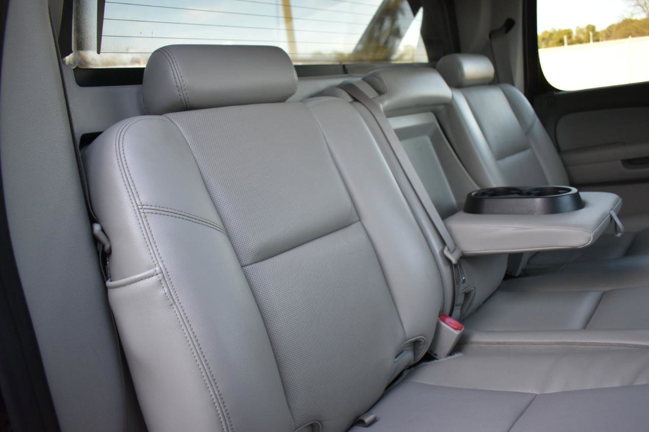 Used 2009 Chevrolet Avalanche LTZ image 26