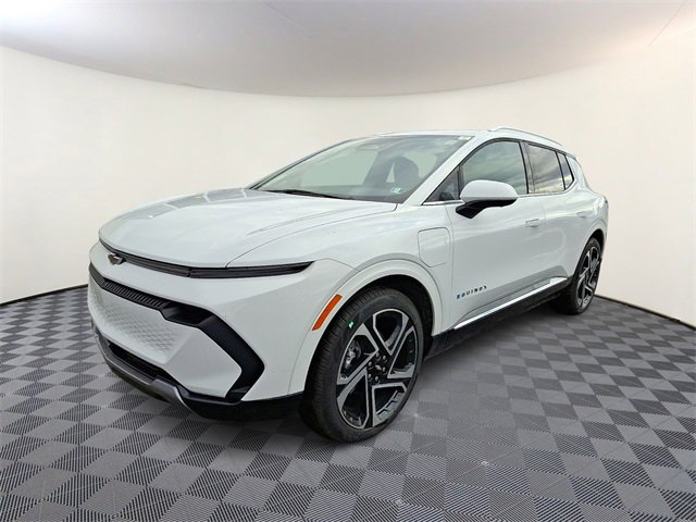 New 2026 Chevrolet Equinox EV LT image 2