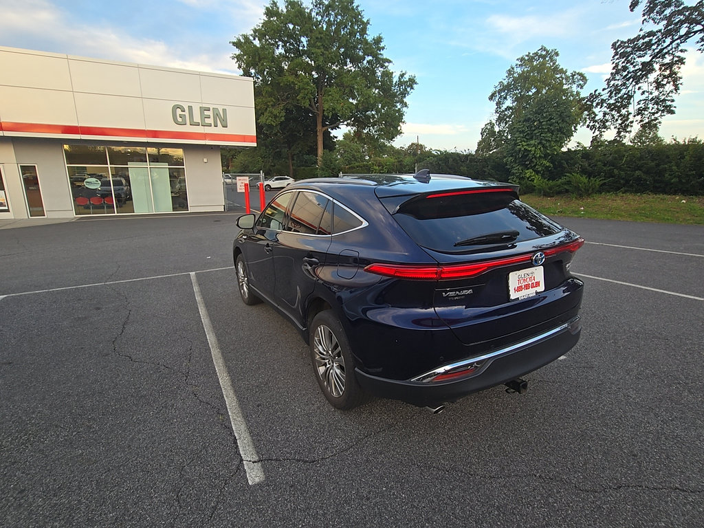 Certified 2021 Toyota Venza Limited w/ Advanced Technology Package AWD/4WD image 6