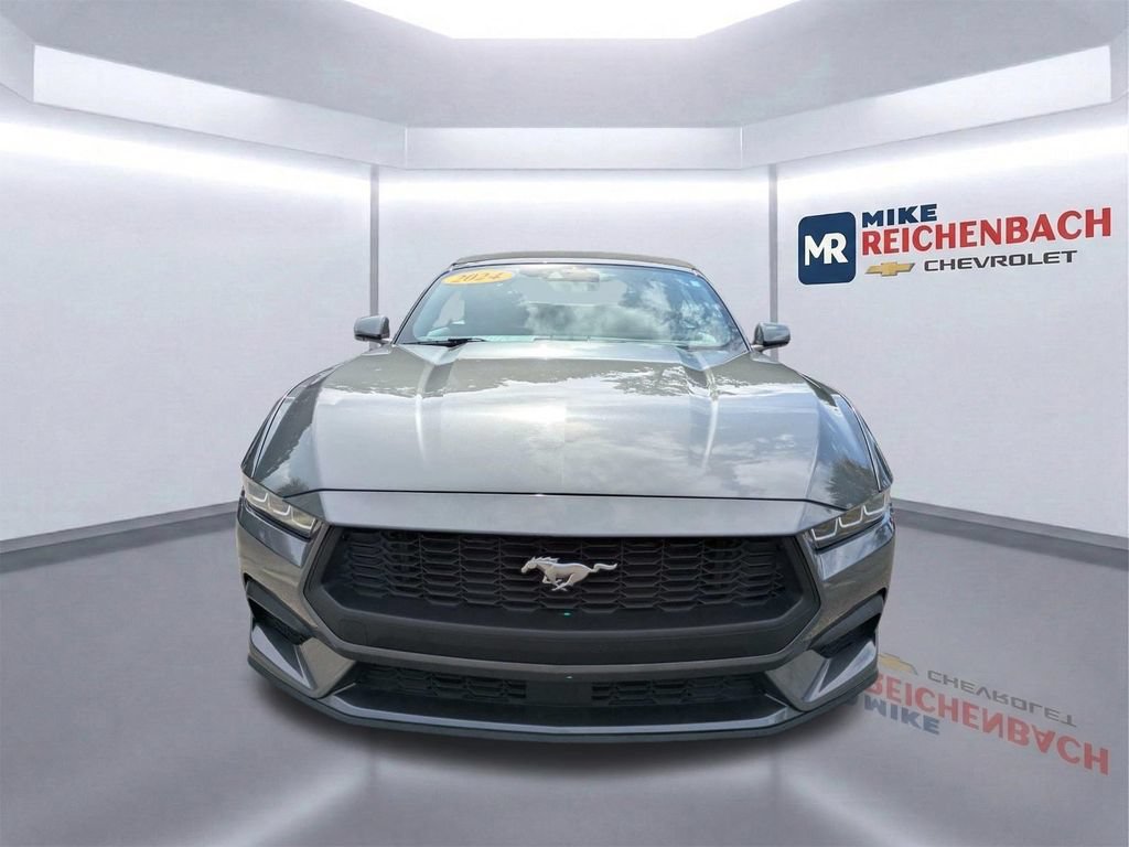 Used 2024 Ford Mustang Premium RWD image 9