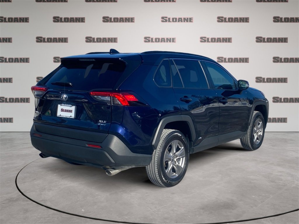 Used 2025 Toyota RAV4 XLE image 5
