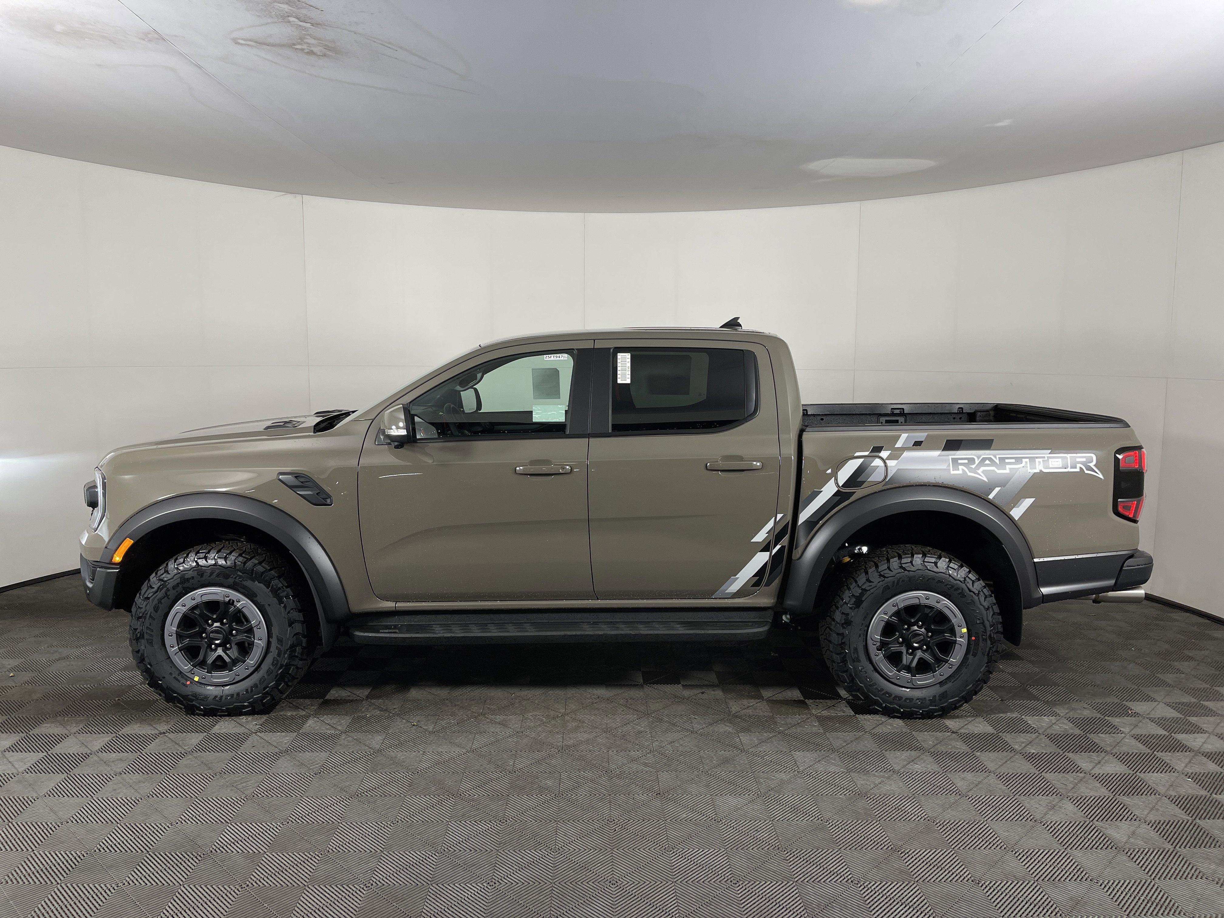 New 2025 Ford Ranger Raptor image 3