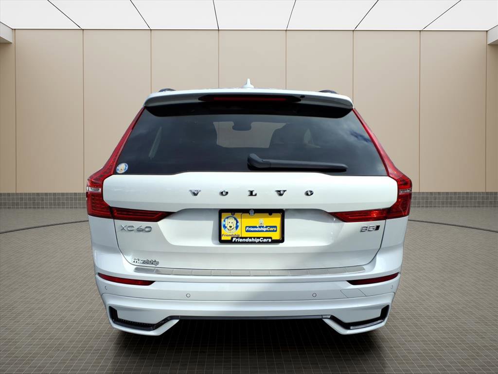Used 2023 Volvo XC60 B5 Plus w/ Protection Package Premier image 24