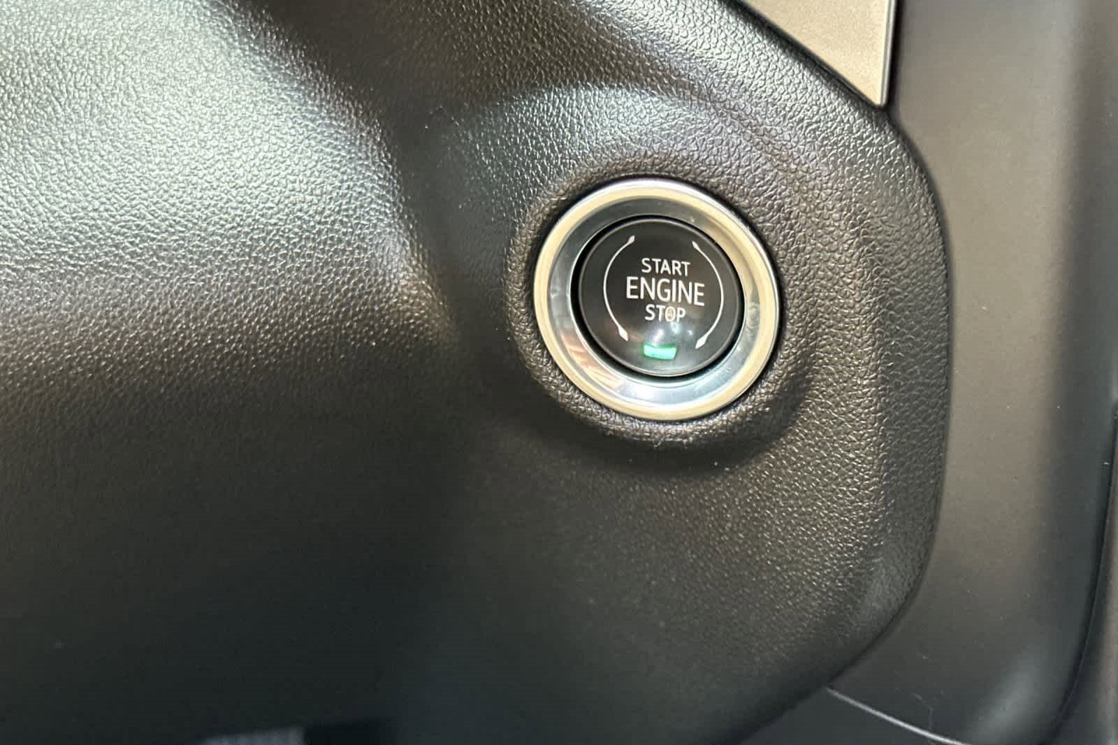 Used 2021 Chevrolet Silverado 1500 LTZ image 22