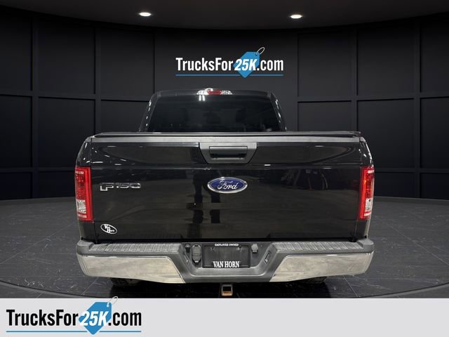 Used 2015 Ford F150 XLT image 12
