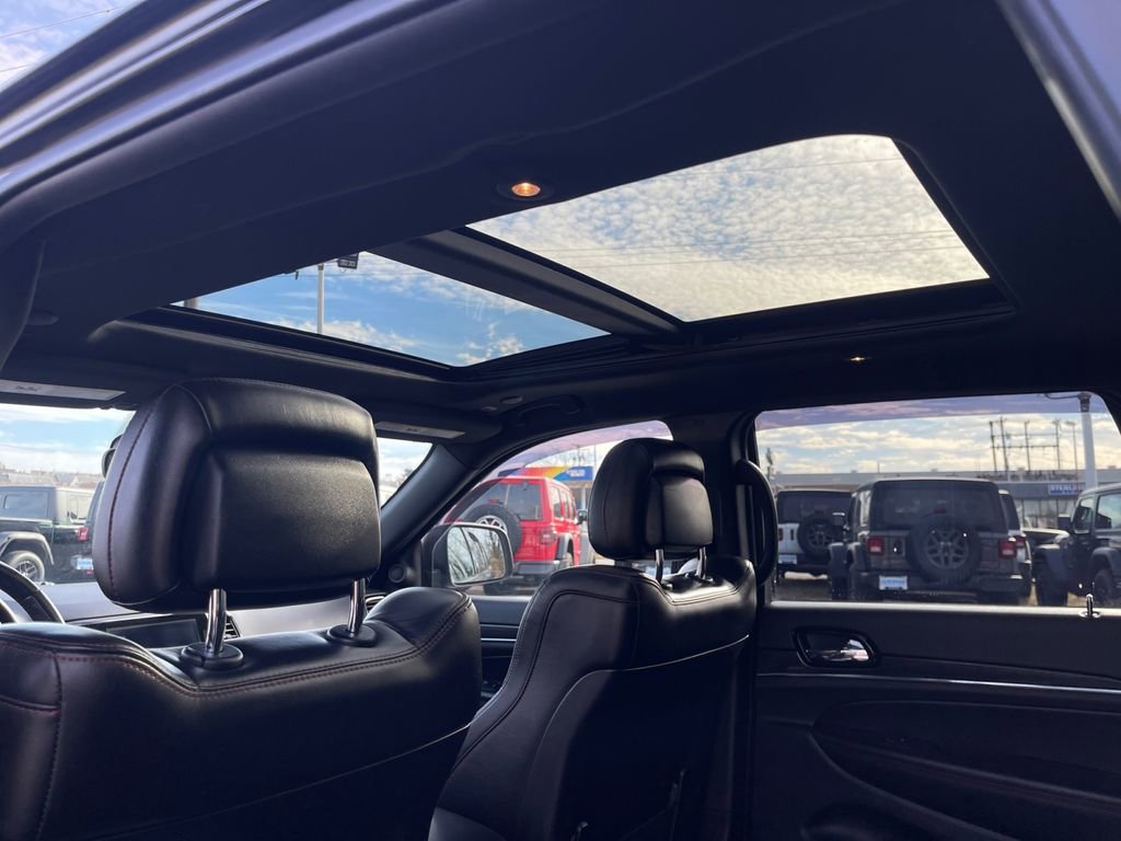 Used 2021 Jeep Grand Cherokee Trailhawk w/ Trailhawk Luxury Group image 19