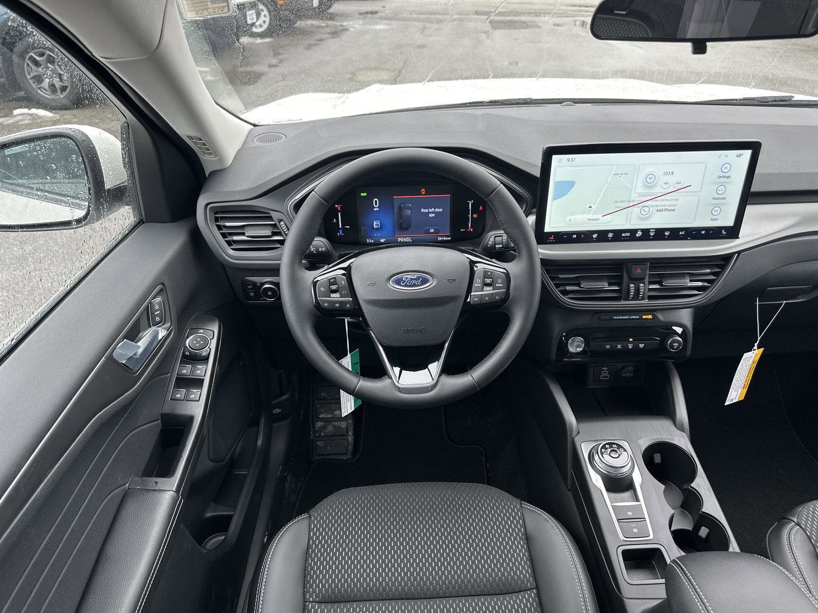 New 2025 Ford Escape PHEV image 14