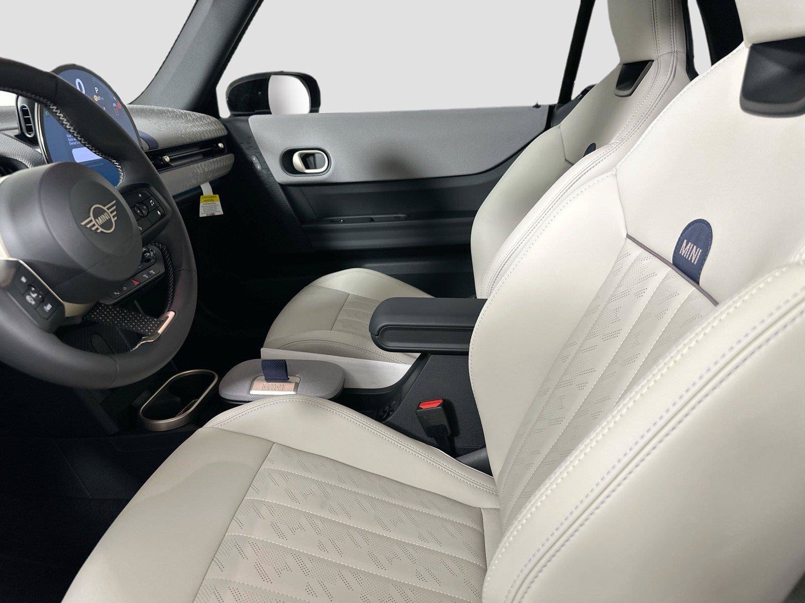 Used 2026 MINI Cooper S FWD image 20