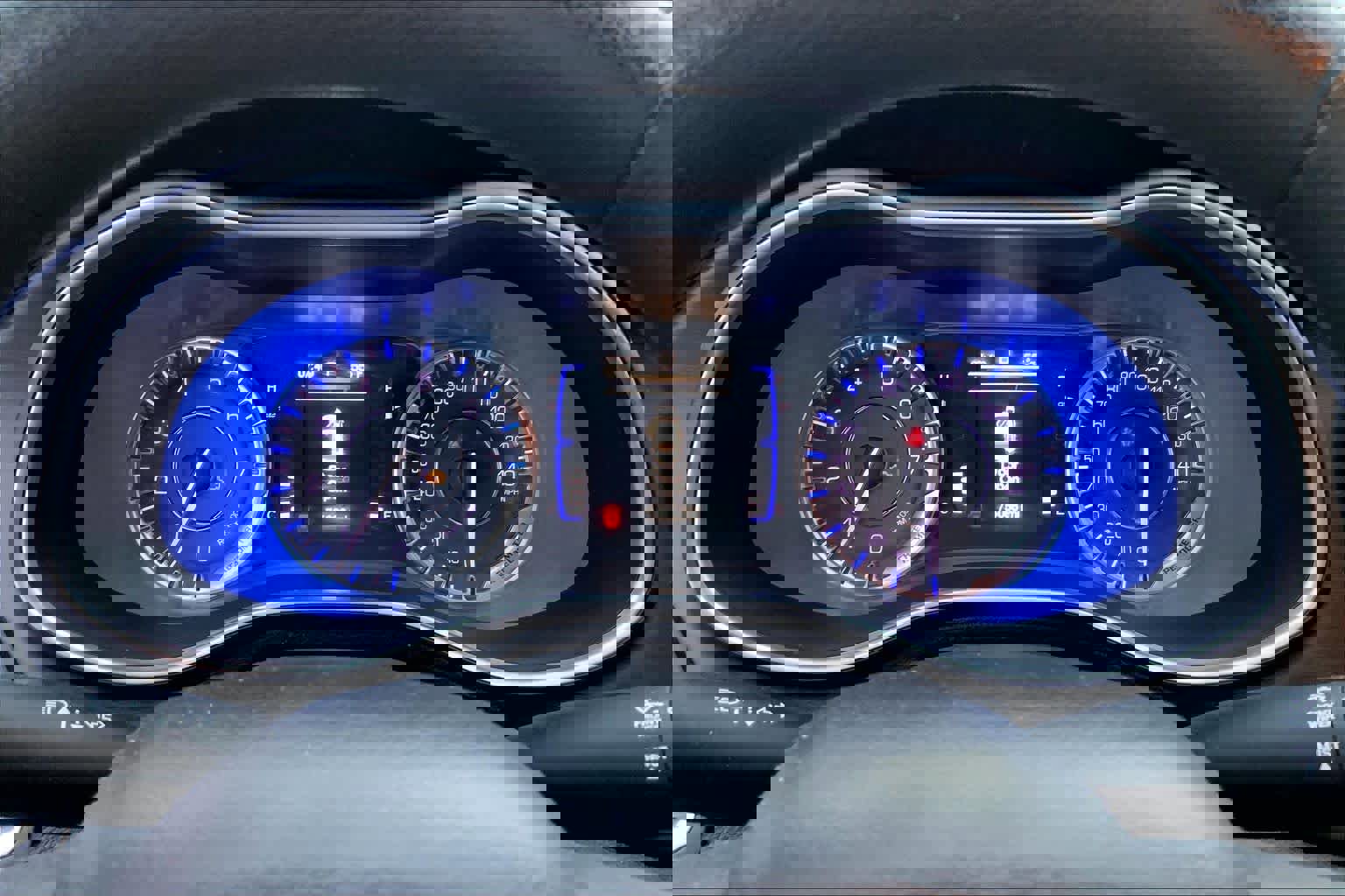 Used 2015 Chrysler 200 LX image 24