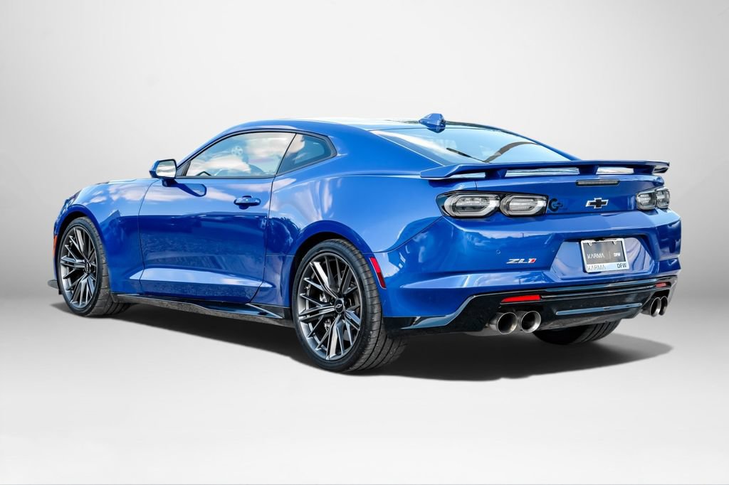 Used 2022 Chevrolet Camaro ZL1 RWD image 8