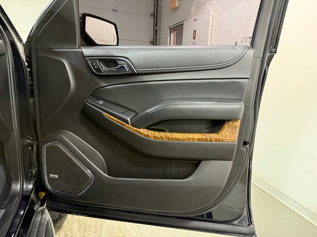 Used 2015 Chevrolet Suburban LTZ image 31