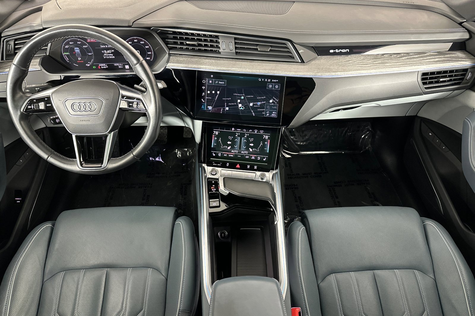 Used 2023 Audi e-tron Prestige w/ Prestige Package image 12