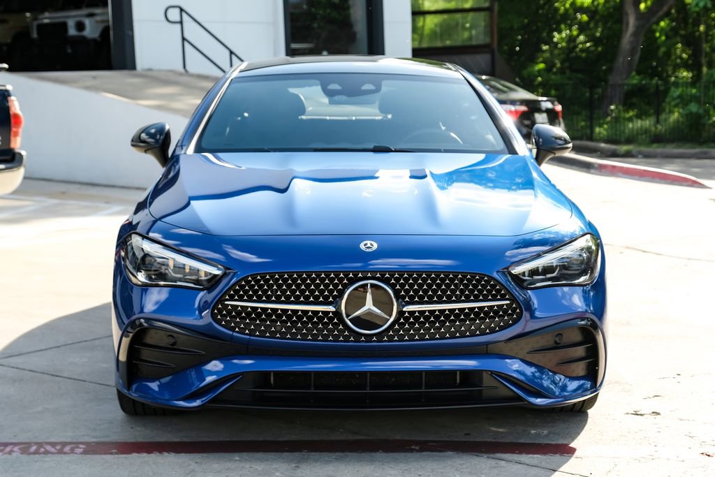 Used 2024 Mercedes-Benz CLE 300 4MATIC Coupe image 2