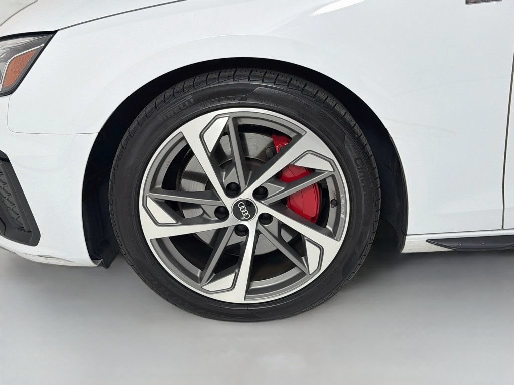 Used 2023 Audi A4 2.0T Premium Plus w/ Premium Plus Package AWD/4WD image 31