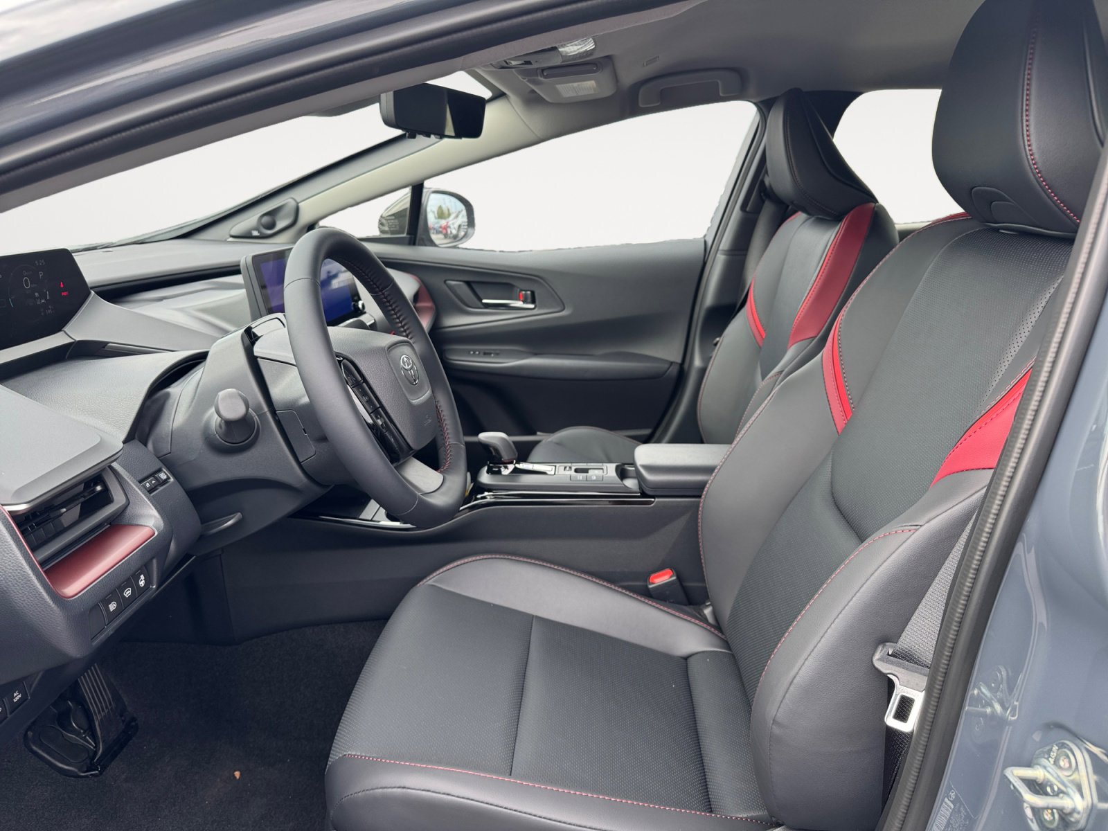 New 2026 Toyota Prius Plug-In Hybrid image 11