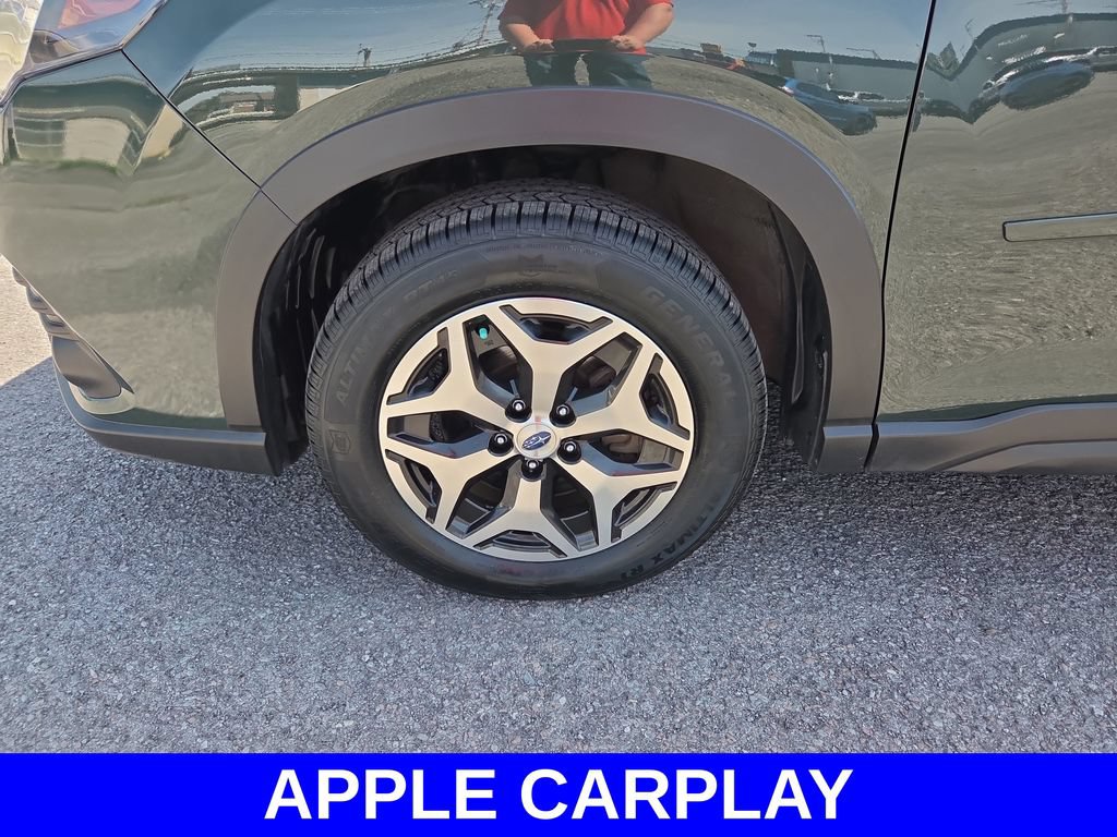 Used 2022 Subaru Forester Premium AWD/4WD image 21