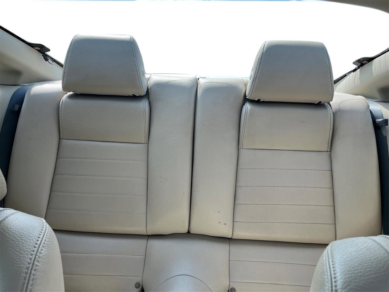 Used 2011 Ford Mustang GT Premium w/ Security Pkg RWD image 15