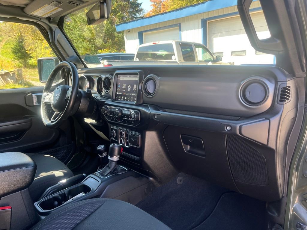 Used 2022 Jeep Gladiator Sport AWD/4WD image 30