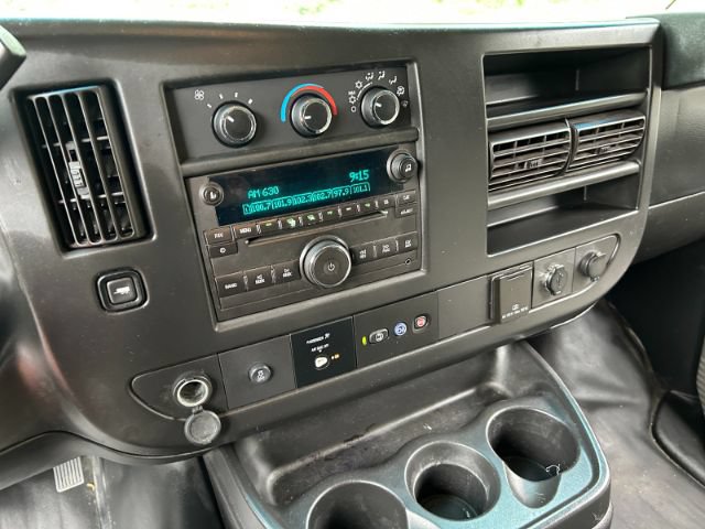 Used 2018 Chevrolet Express 2500 w/ Communications Package RWD image 13