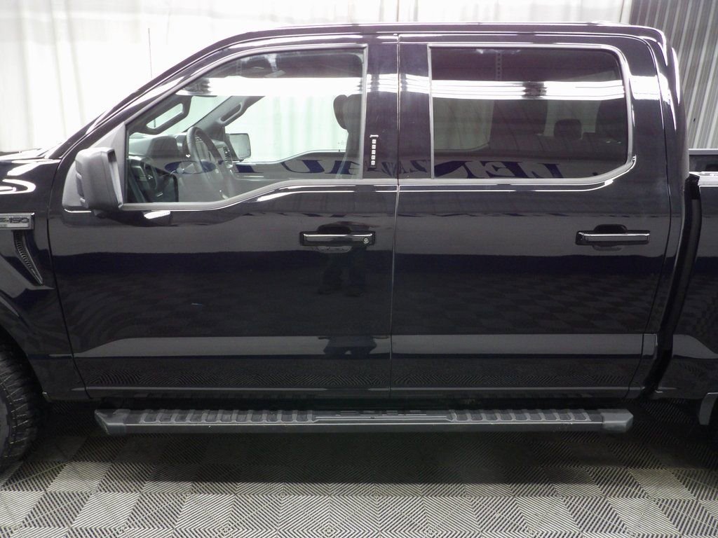 Used 2024 Ford F150 XLT w/ XLT Black Appearance Package image 48