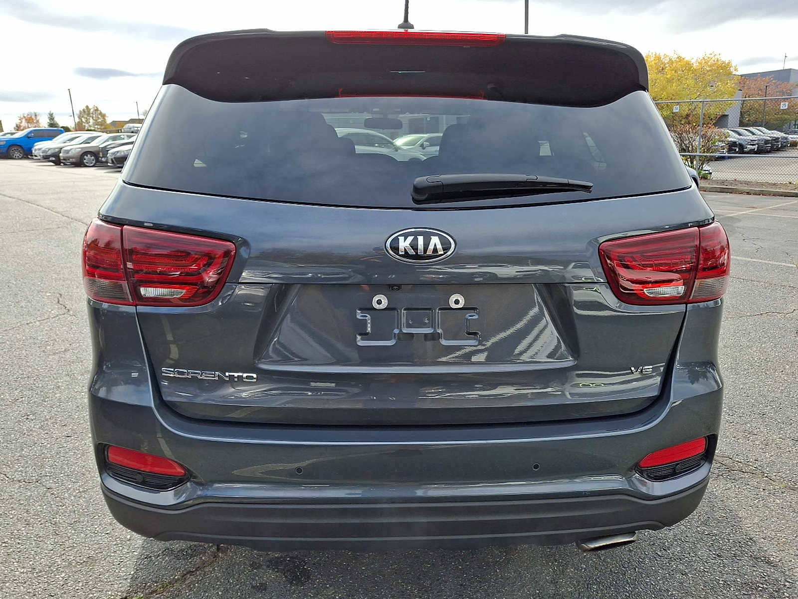 Used 2019 Kia Sorento S image 6
